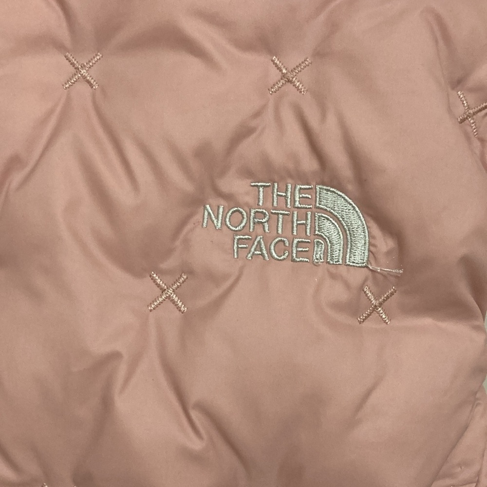 The North Face Quilted Down Vest - Picture 8 of 12